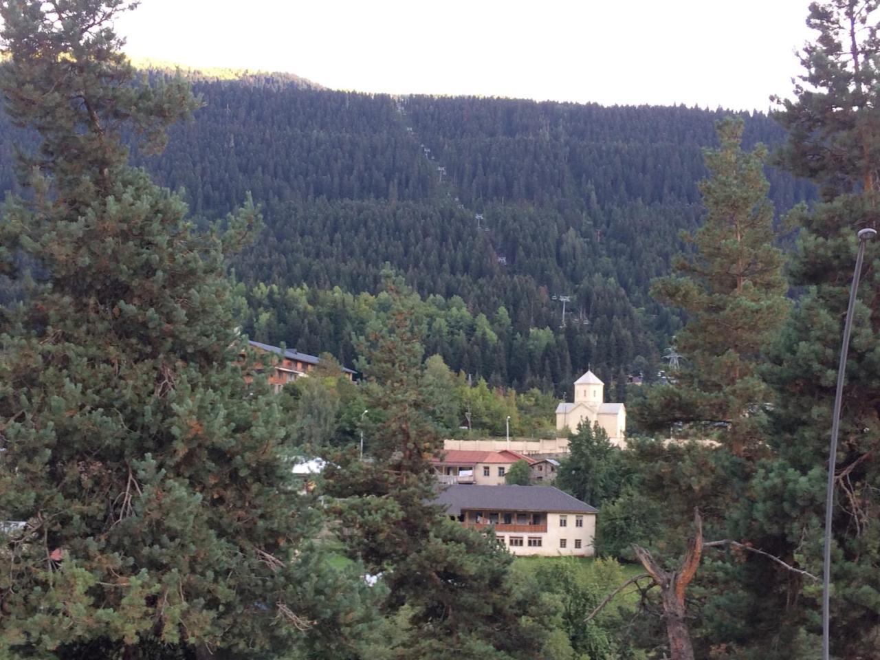 Guest House Lela Mestia Exteriör bild